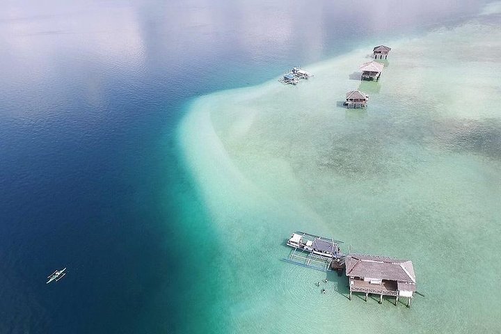 Dumaguete Manjuyod Sandbar & Balinsasayao Twin Lakes Tour