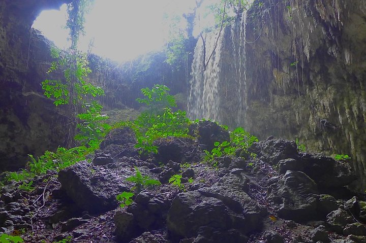 Dumaguete Caving & Canyoning Adventure
