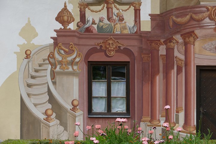 Neuschwanstein Castle and Linderhof Palace Day Trip from Munich