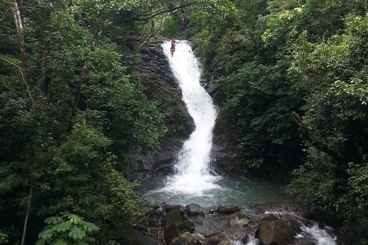 Mega Zipline over 11 Waterfalls from Puntarenas