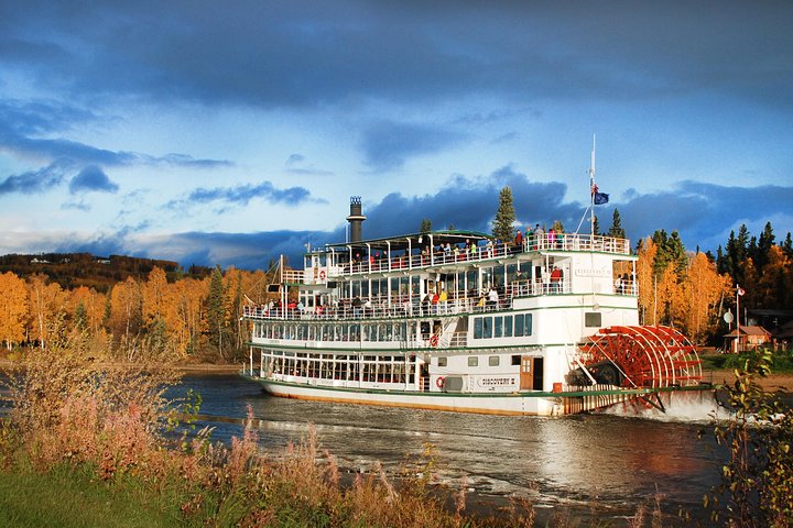 Riverboat Discovery Tour