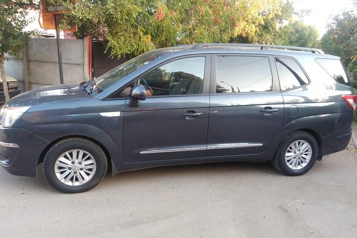 Private Transfer from Valparaiso Hotel or port To Santiago Airport or Hotel