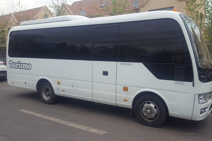 Private Transfer from Valparaiso Hotel or port To Santiago Airport or Hotel