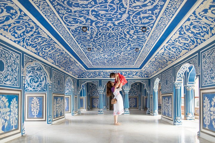 Jaipur: Private Full Day Jaipur City Tour with Pick-Up & Drop.