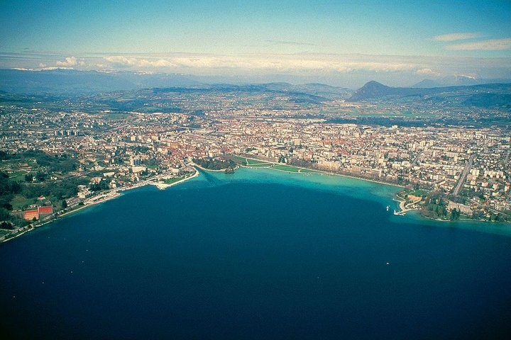 Annecy - Venice of the Alps - Tour from Geneva