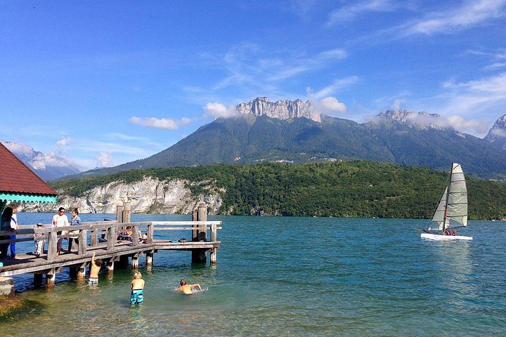 Annecy - Venice of the Alps - Tour from Geneva