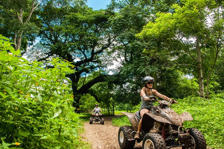 ATV adventure 3hrs and Waterfall in Jacó