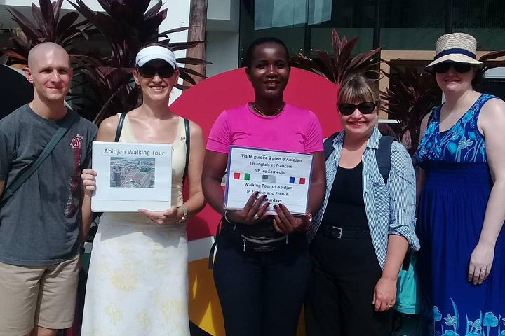 Abidjan Walking Tour (French and English)