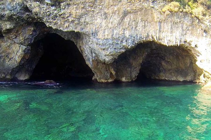 Pelion Boat Trip to "Poseidon's Caves"