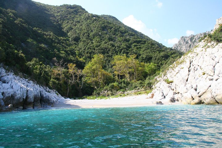 Pelion Boat Trip to "Poseidon's Caves"