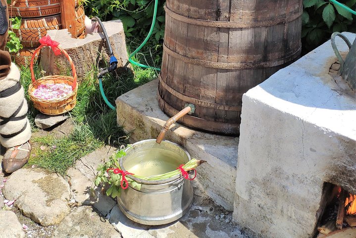Rose Workshop & Leavening of Authentic Yoghurt