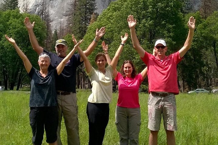 Semi Private Yosemite Tour with Ahwahnee Lunch and Hotel Pickup