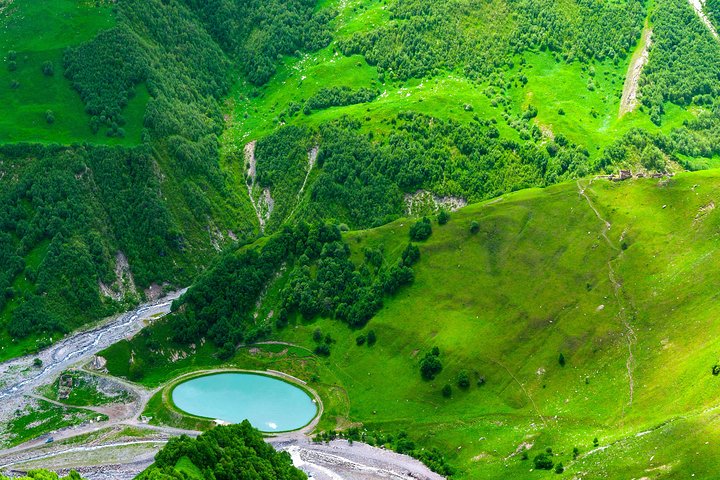 Highlights of Caucasus Mountains-Jinvali,Ananuri,Gudauri,Kazbegi(Group tour)