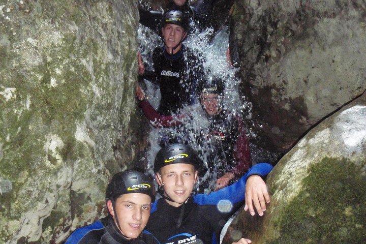 Nevidio Canyoning