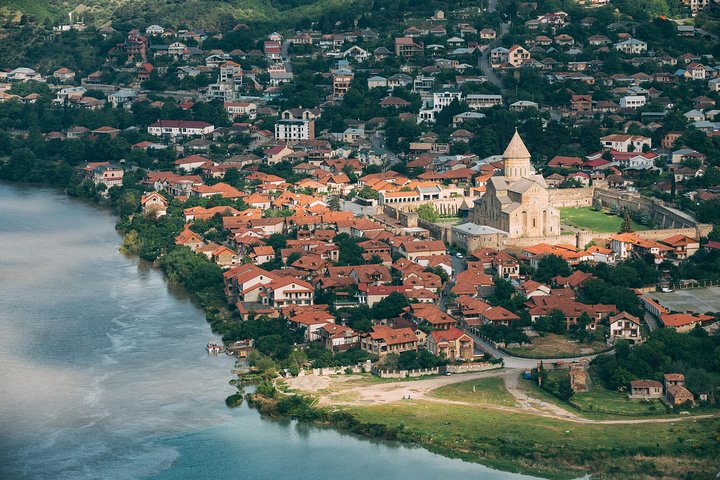 Tbilisi:Mtskheta,Jvari,Bazaar,wine tasting,Chronicles of Georgia