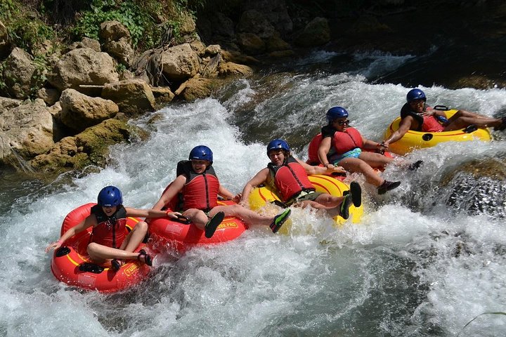 Dunn's River Falls and Jungle River Tubing Adventure Tour from Port Antonio
