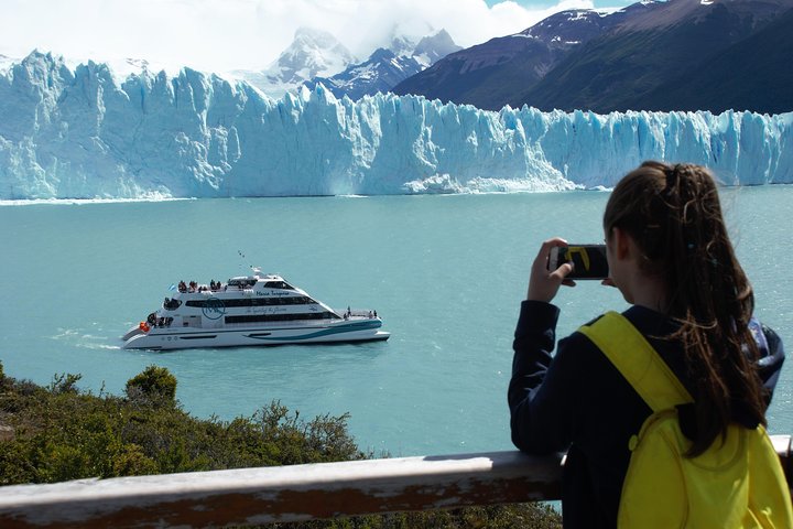 Glaciares Gourmet Navigation: Spegazzini, Upsala & Perito Moreno