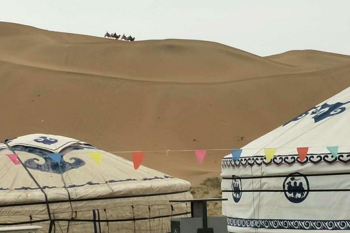 3-Day Private Trip To Badain Jaran Desert From Zhangye