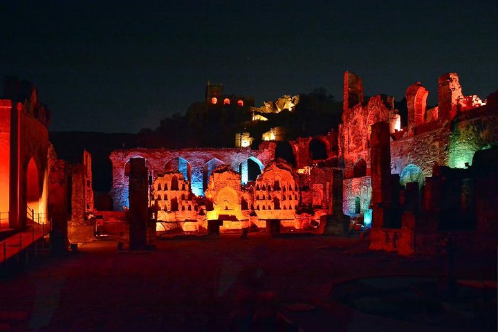 Private Day Tour of Khajuraho Temples with Sound and Light Show