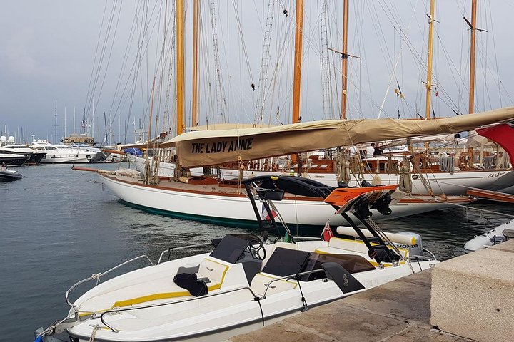 Saint Tropez Private Boat Charter in the Bay of St Tropez