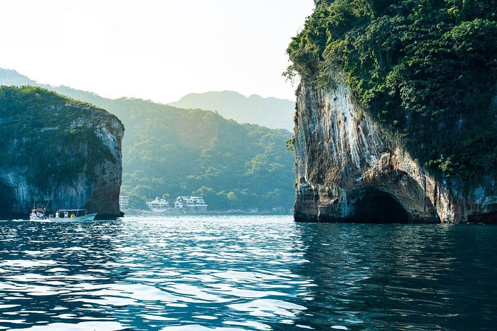 Small Group Scuba Diving Los Arcos from Sayulita