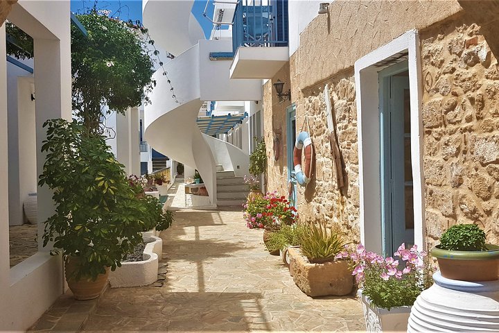 All Day Cruise -3 Islands to Agistri,Moni, Aegina with lunch and drinks included
