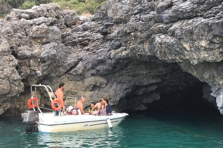 East Pelion Mini Boat Tour