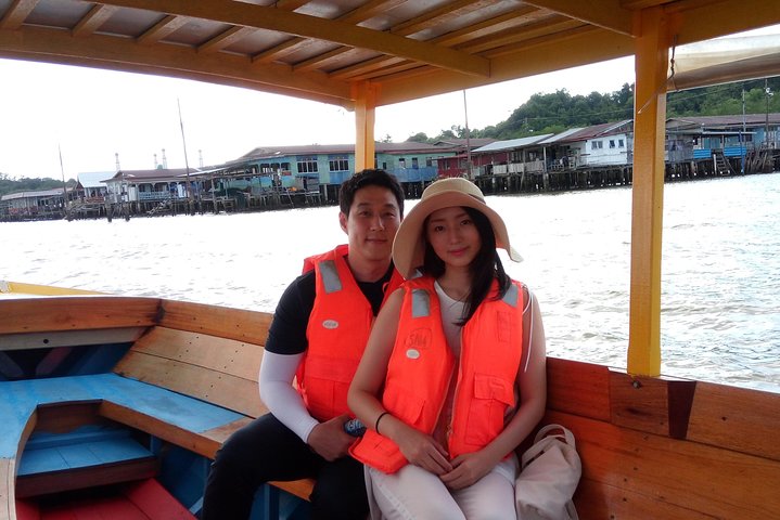Private Bandar Highlight, Water Village & Night Tour