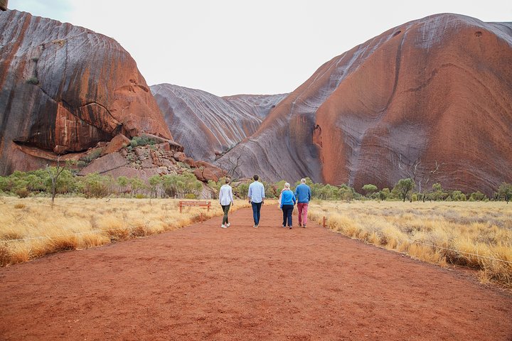 Uluru (Ayers Rock) Base and Sunset Half-Day Trip with Opt Outback BBQ Dinner