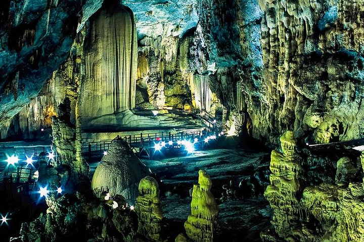 Phong Nha Cave - Paradise Cave Small Group Tour: All Inclusive