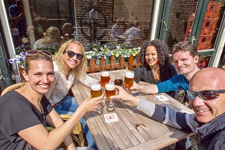 Rotterdam Walking Food Tour with Delicious Tastings