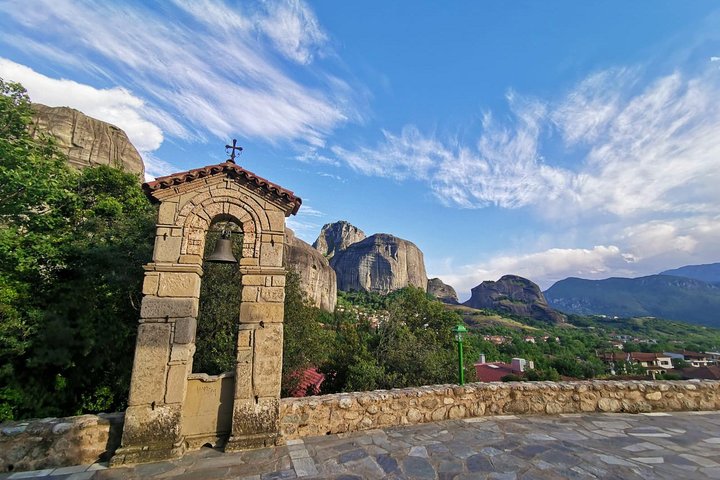 Breath-taking Meteora Sunset Tour