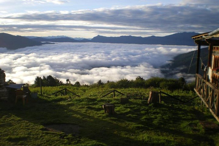 Scenic Bhutan Guided Multi-Day Tour with Airport Pickup