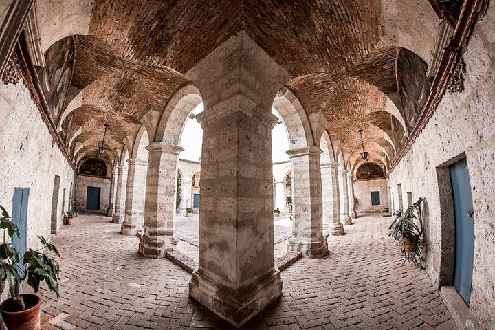 Arequipa, Historic and Colonial City and Santa Catalina Monastery