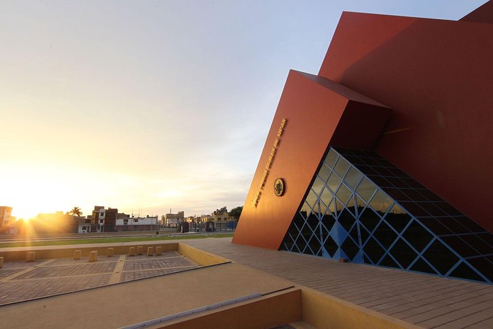 Chiclayo in a Day: Huaca Rajada, Tucume and Sipan Royal Tomb Museum with lunch