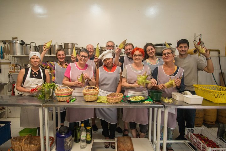 Adelante Mujer Bolivian Cooking Workshops