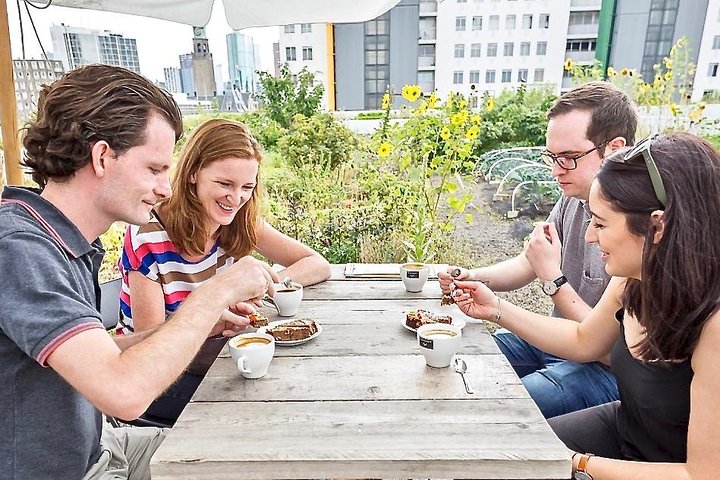 Rotterdam Walking Food Tour with Delicious Tastings