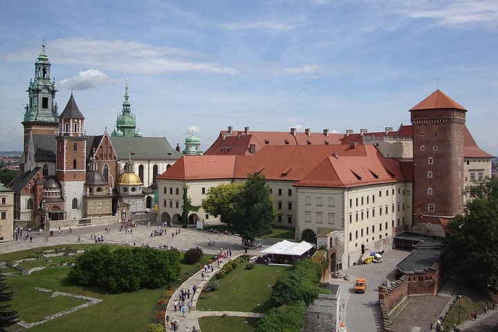 Krakow and Auschwitz Small Group Tour from Lodz with Lunch