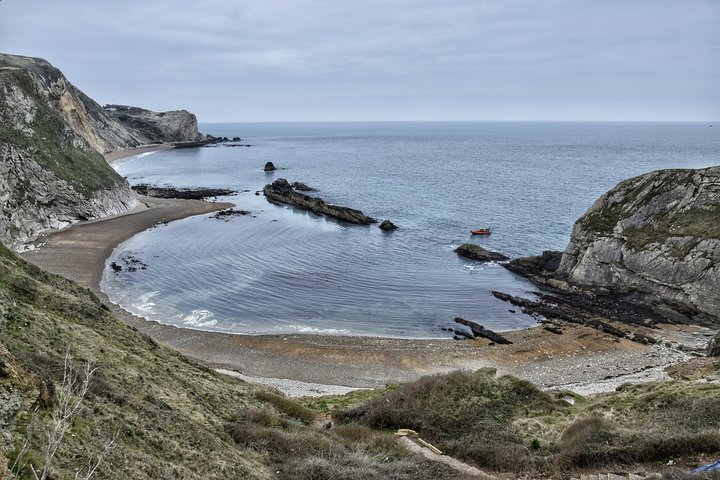 Lulworth Cove & Durdle Door Mini-Coach Tour from Bournemouth
