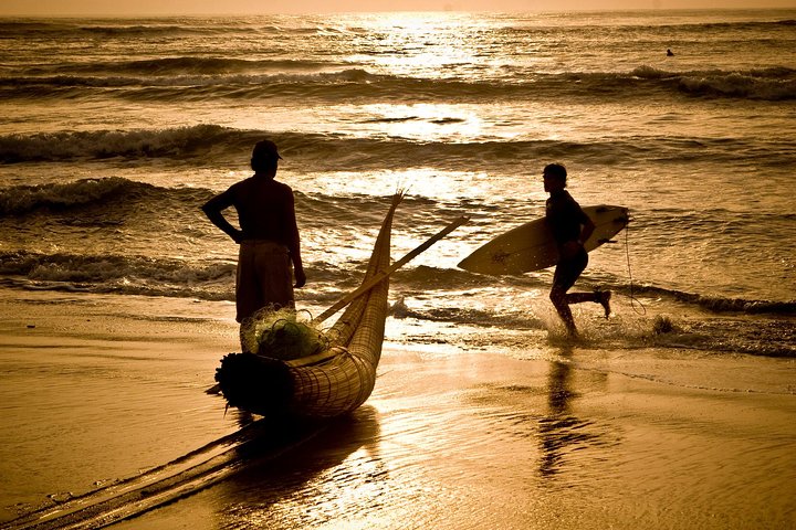 Trujillo in a Day: Chan Chan, Huanchaco, Sun and Moon Temples