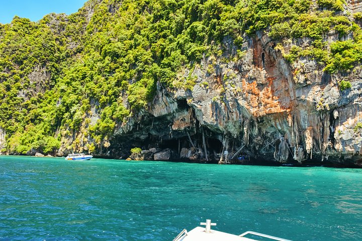 Phi Phi, Maya Bay & Khai Islands Speedboat Tour from Phuket