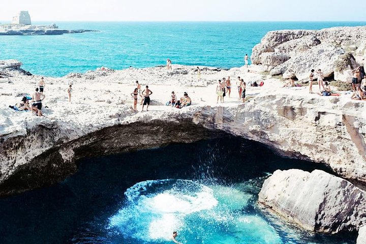 PUGLIA Tour Private Customizable Excl. with your Apulian friend