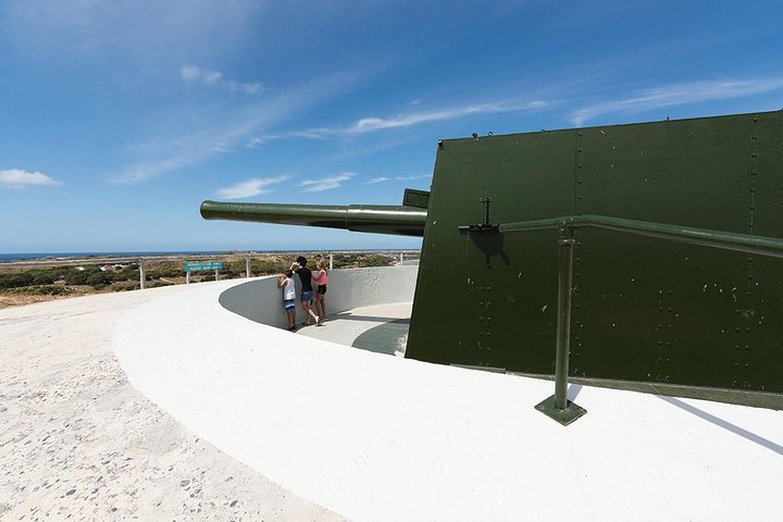 Rottnest Island Grand Tour Including Lunch and Historical Train Ride