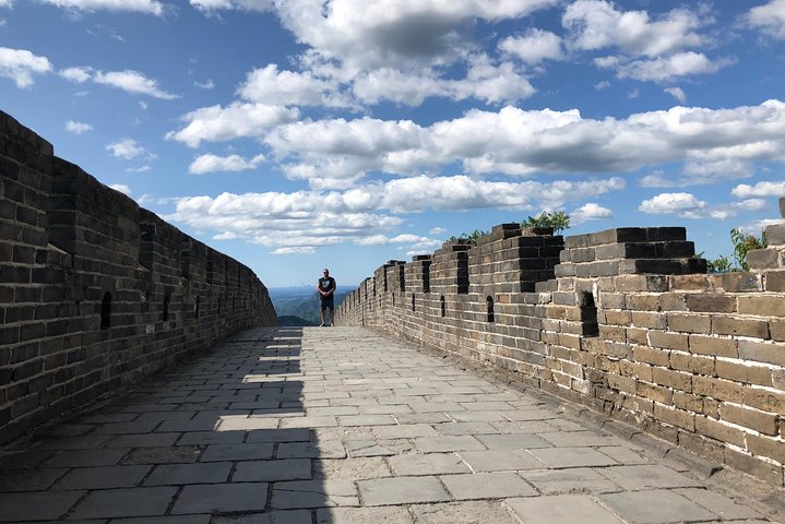 All Inclusive Great Wall Tour with Silk Street Market Shopping Experience