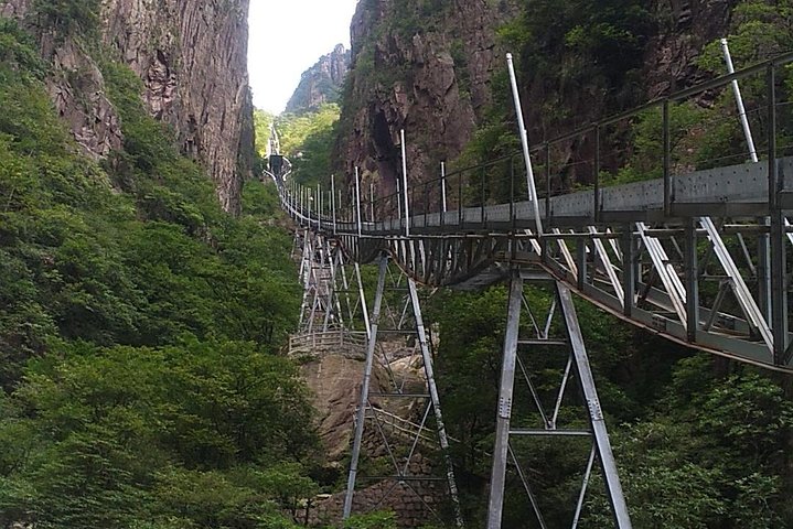 All inclusive Huangshan summit 1 day private tour-No shopping