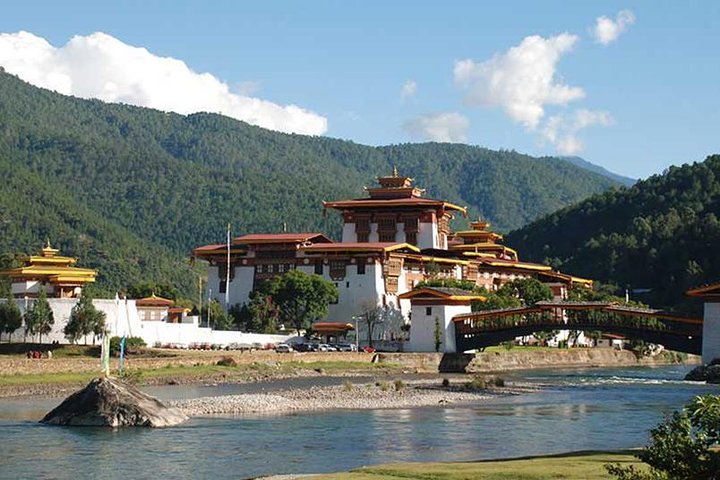 5 Days Glimpse of Bhutan