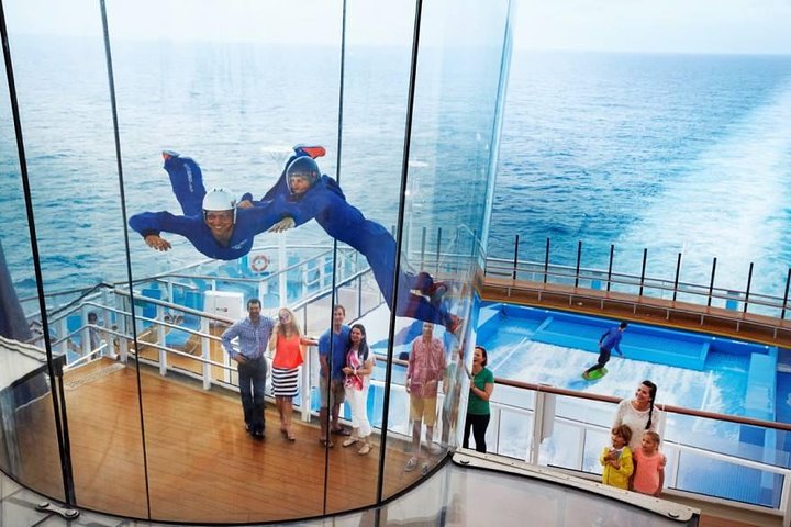 Kansas City Indoor Skydiving Admission with 2 Flights & Personalized Certificate