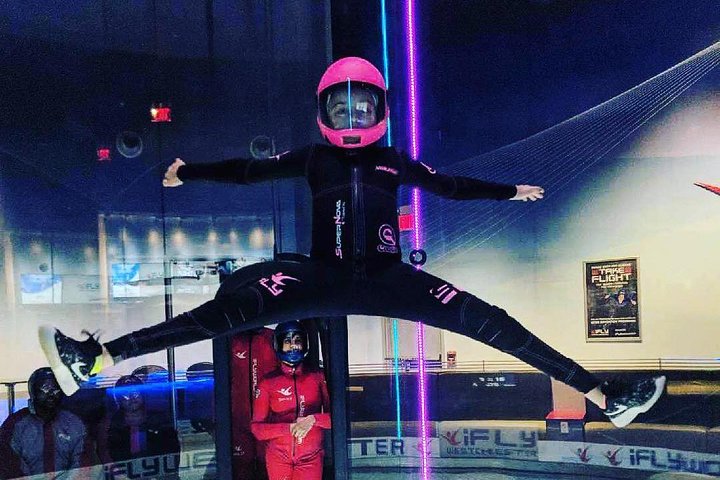 Kansas City Indoor Skydiving Admission with 2 Flights & Personalized Certificate