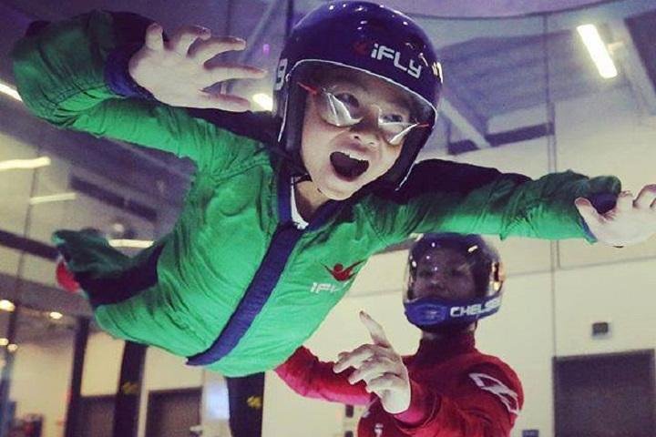 Montgomery Indoor Skydiving Experience with 2 Flights & Personalized Certificate