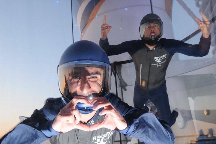Montgomery Indoor Skydiving Experience with 2 Flights & Personalized Certificate